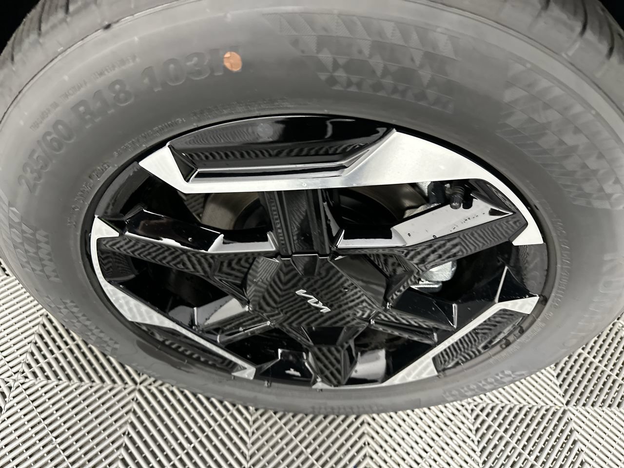 New 2027 Kia Sportage S FWD image 21