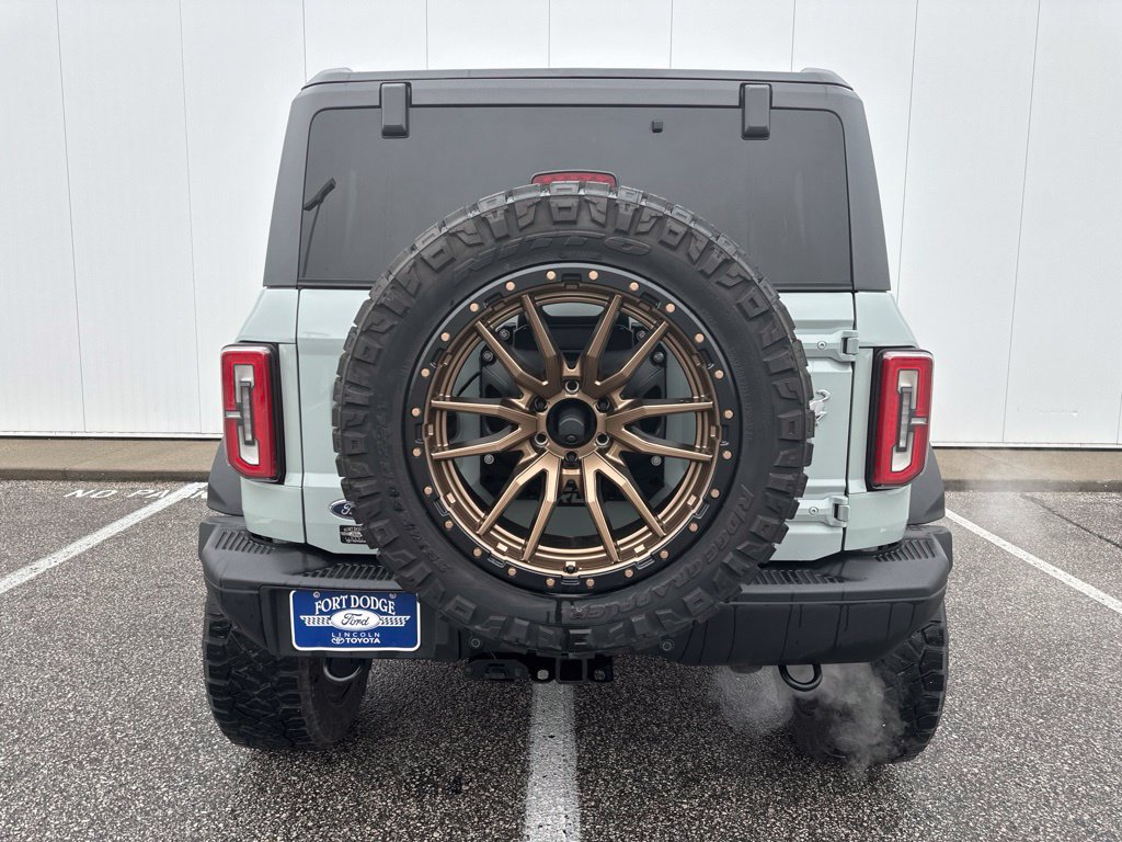 Certified 2023 Ford Bronco Badlands w/ Sasquatch Package AWD/4WD image 6