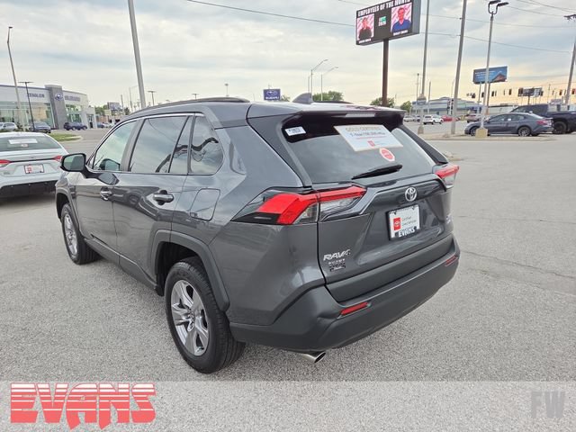 Used 2023 Toyota RAV4 XLE AWD/4WD image 26