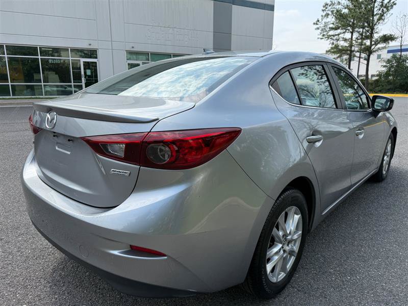 Used 2014 MAZDA MAZDA3 i Touring w/ Technology Package FWD image 19