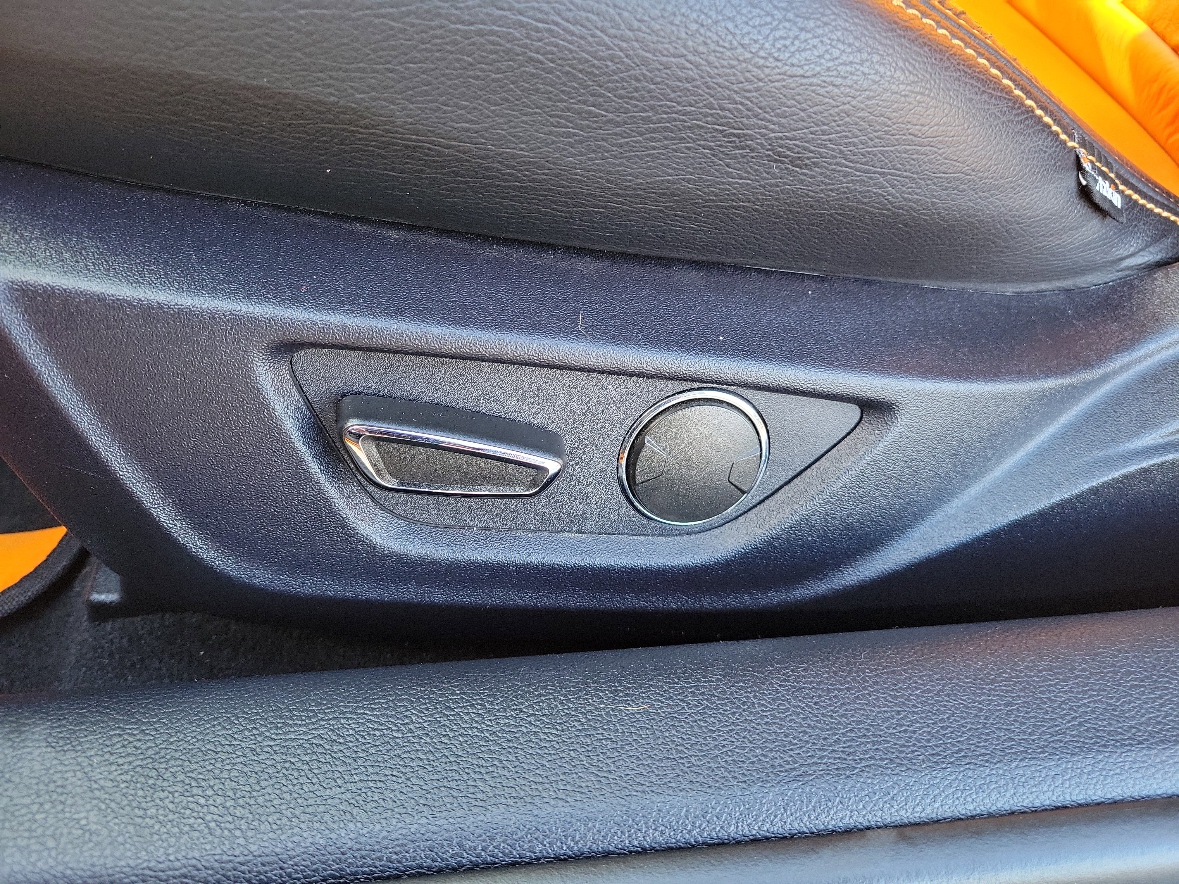 Used 2019 Ford Mustang GT image 13