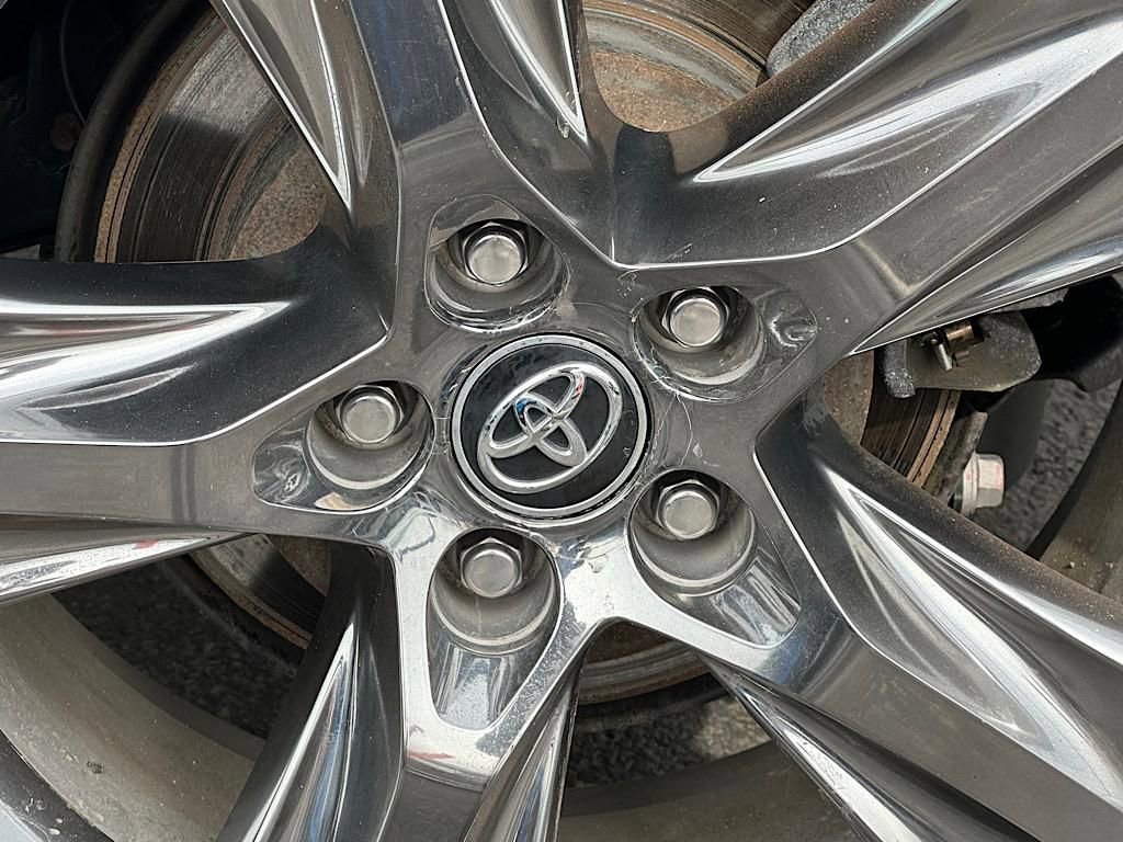 Used 2019 Toyota Highlander Limited Platinum image 33