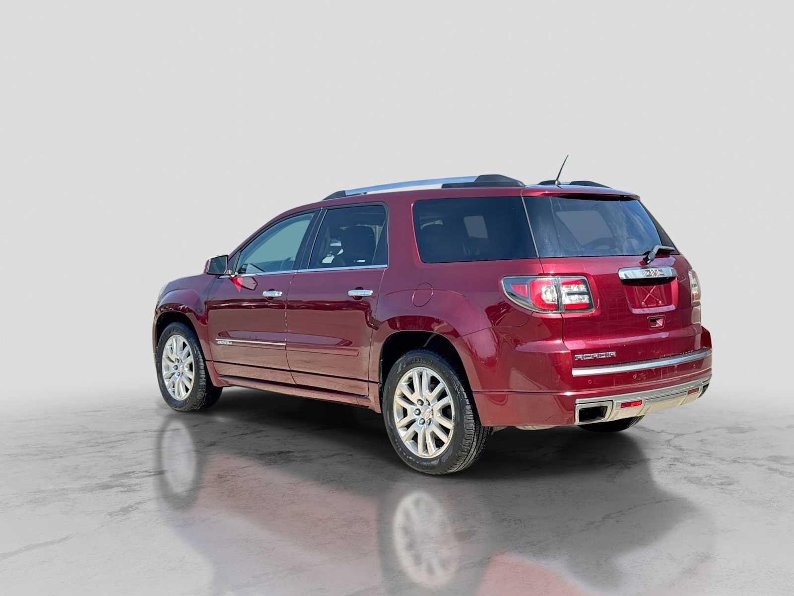Used 2016 GMC Acadia Denali FWD image 4