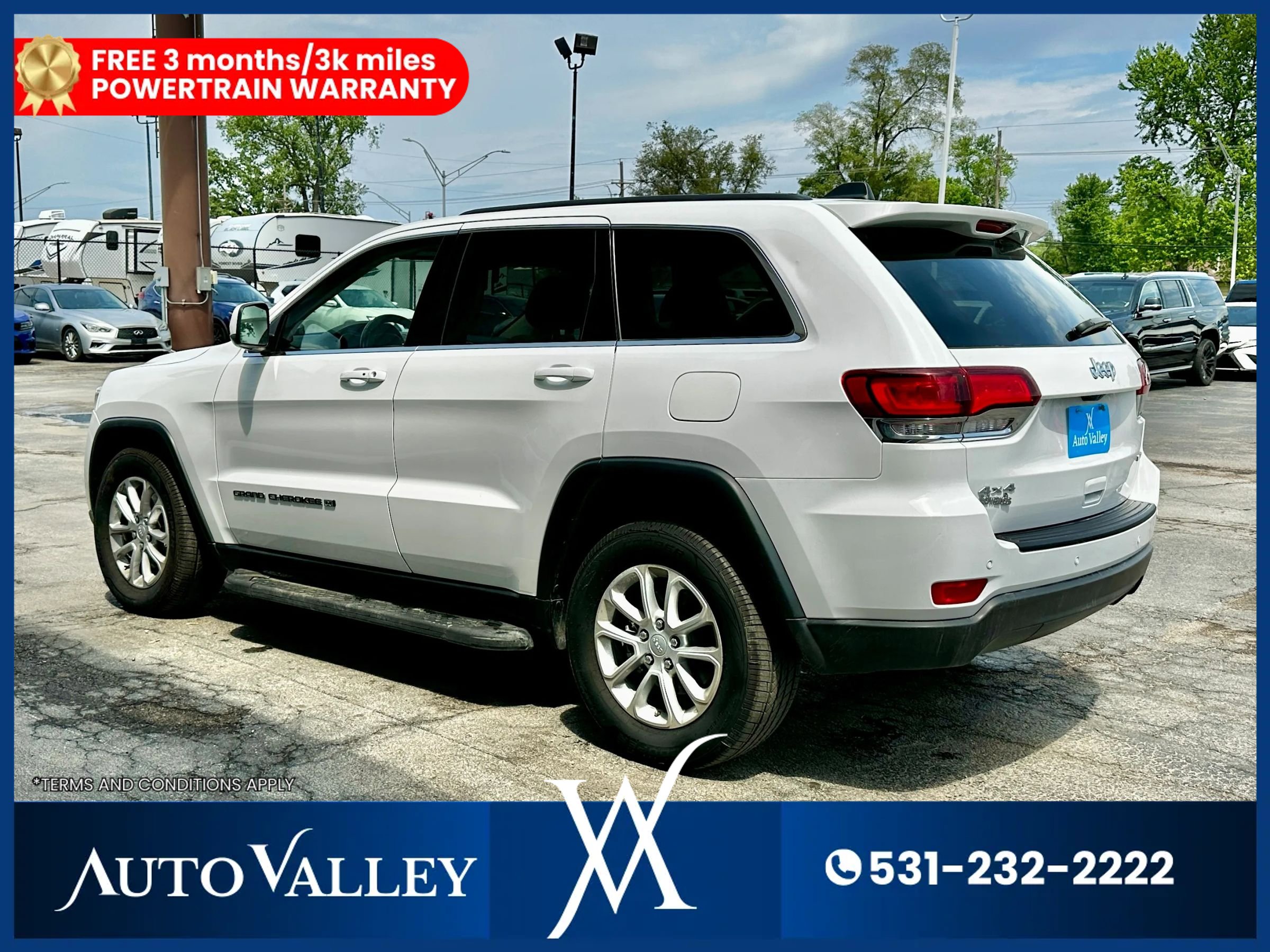 Used 2022 Jeep Grand Cherokee Laredo E image 5