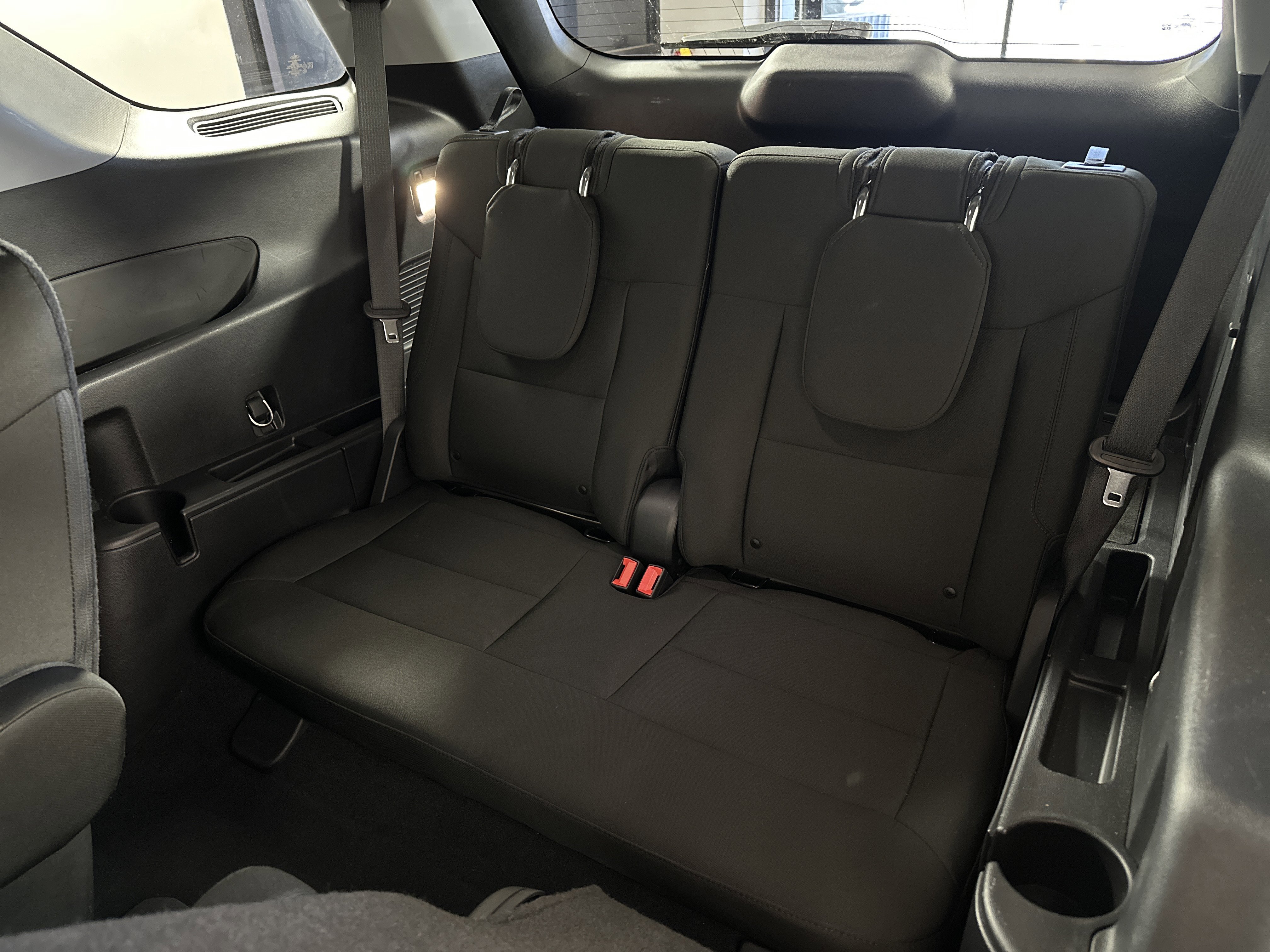 Used 2021 Ford Explorer XLT image 7