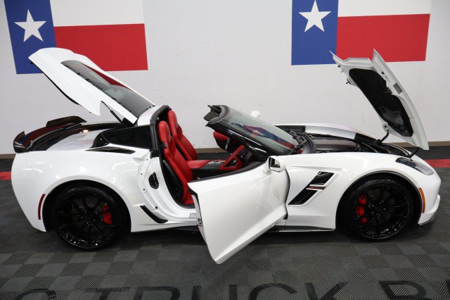 Used 2019 Chevrolet Corvette Grand Sport RWD image 34