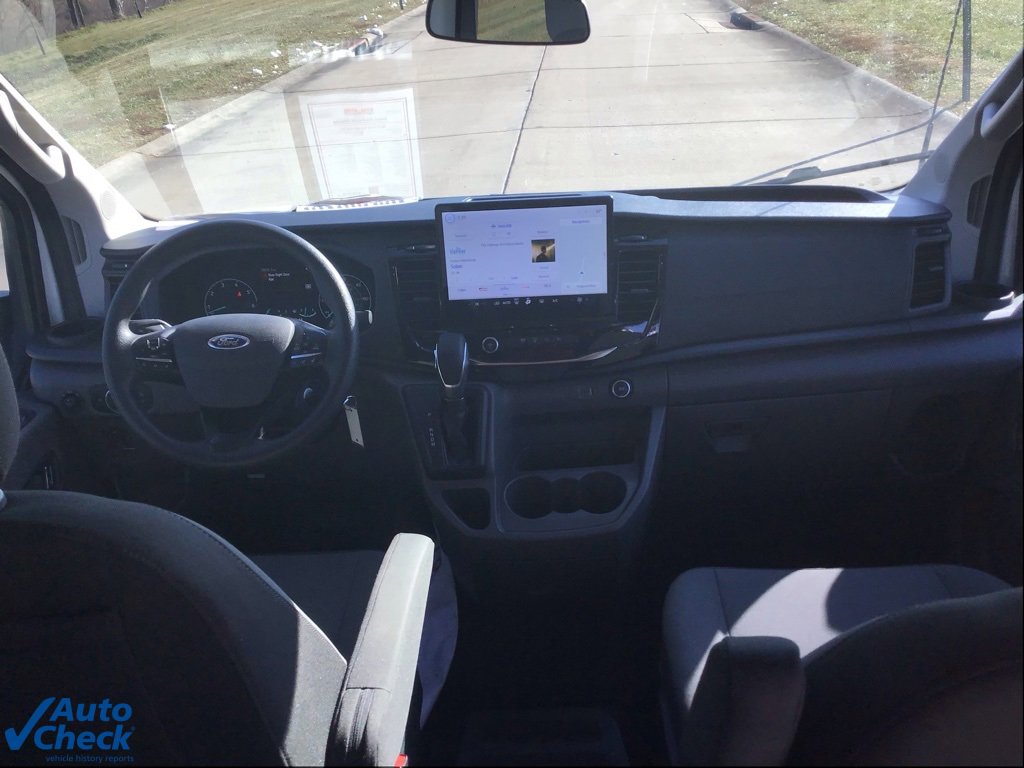 Used 2023 Ford Transit 350 XLT image 16