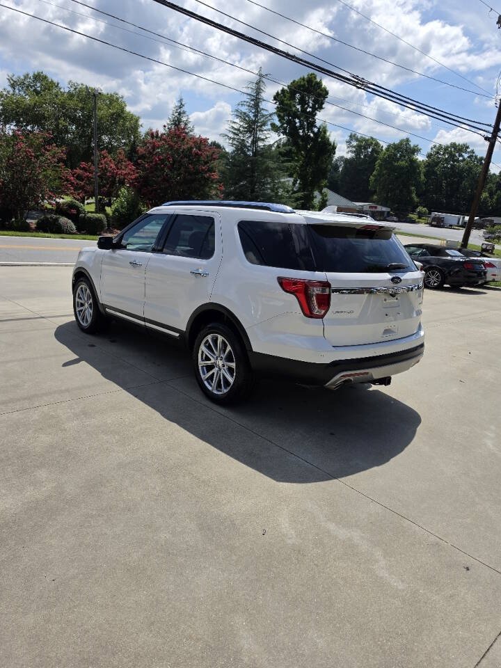 Used 2016 Ford Explorer Limited AWD/4WD image 4