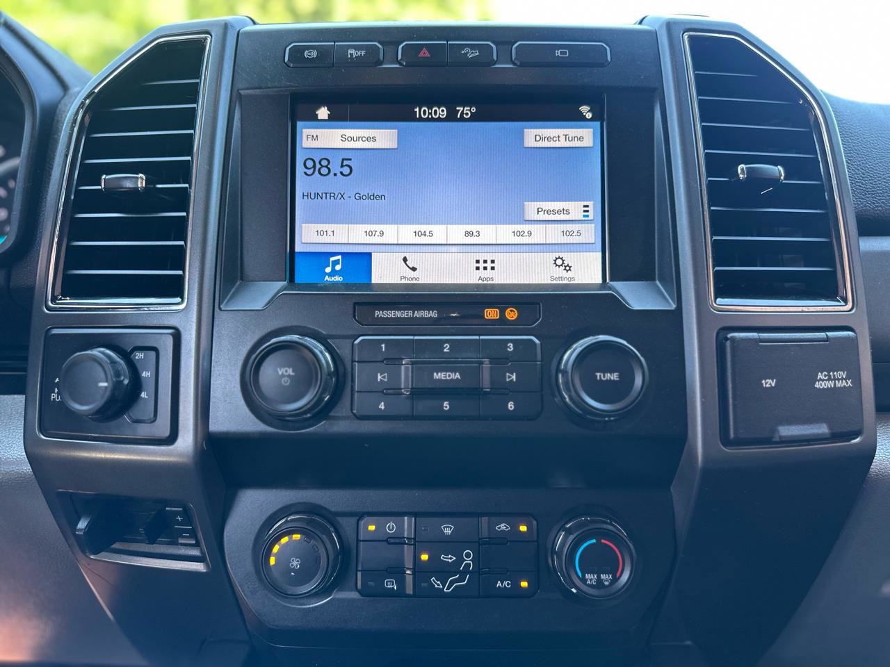 Used 2019 Ford F350 XLT w/ XLT Value Package AWD/4WD image 11