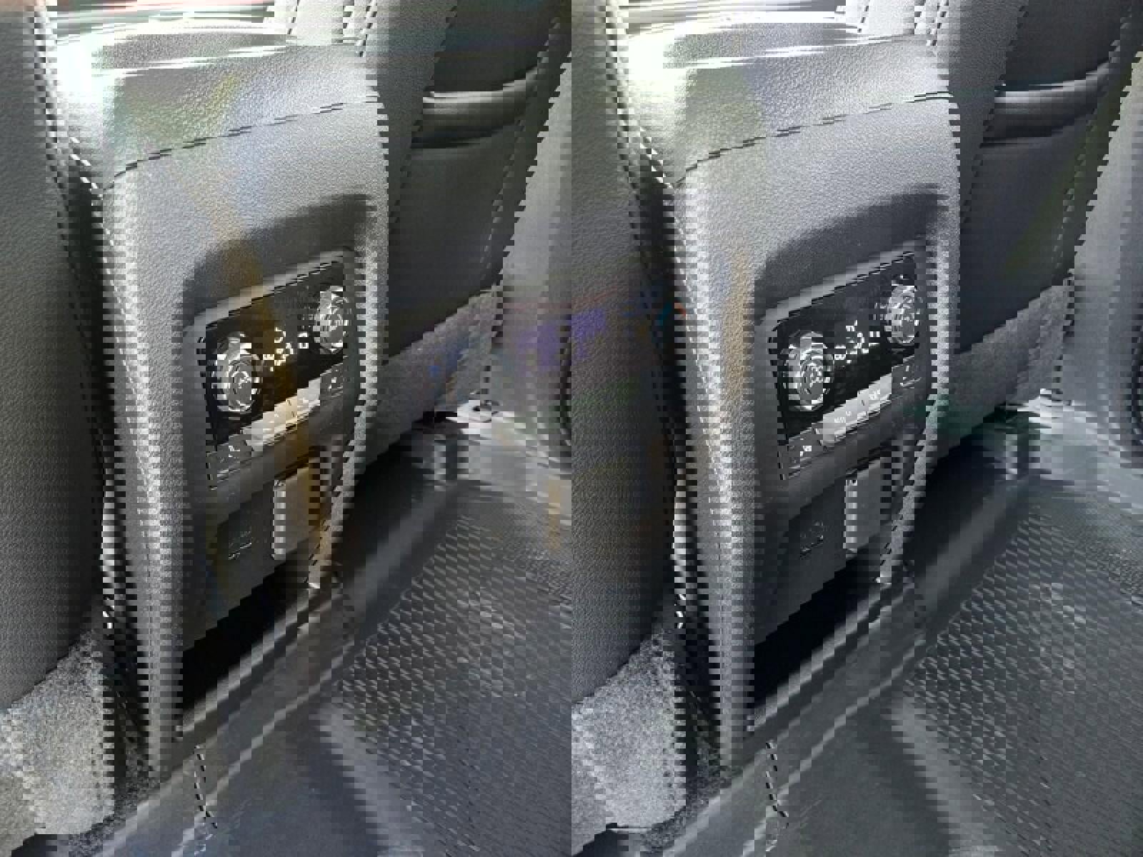 New 2026 Chevrolet Traverse RS w/ LPO, Floor Liner Package image 29