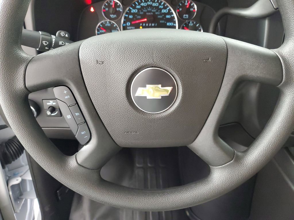 New 2025 Chevrolet Express 2500 image 21