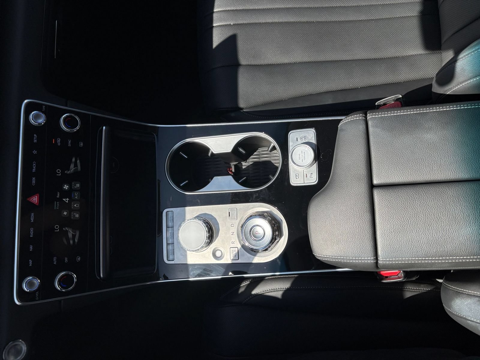 Used 2026 Genesis GV80 2.5T AWD/4WD image 43