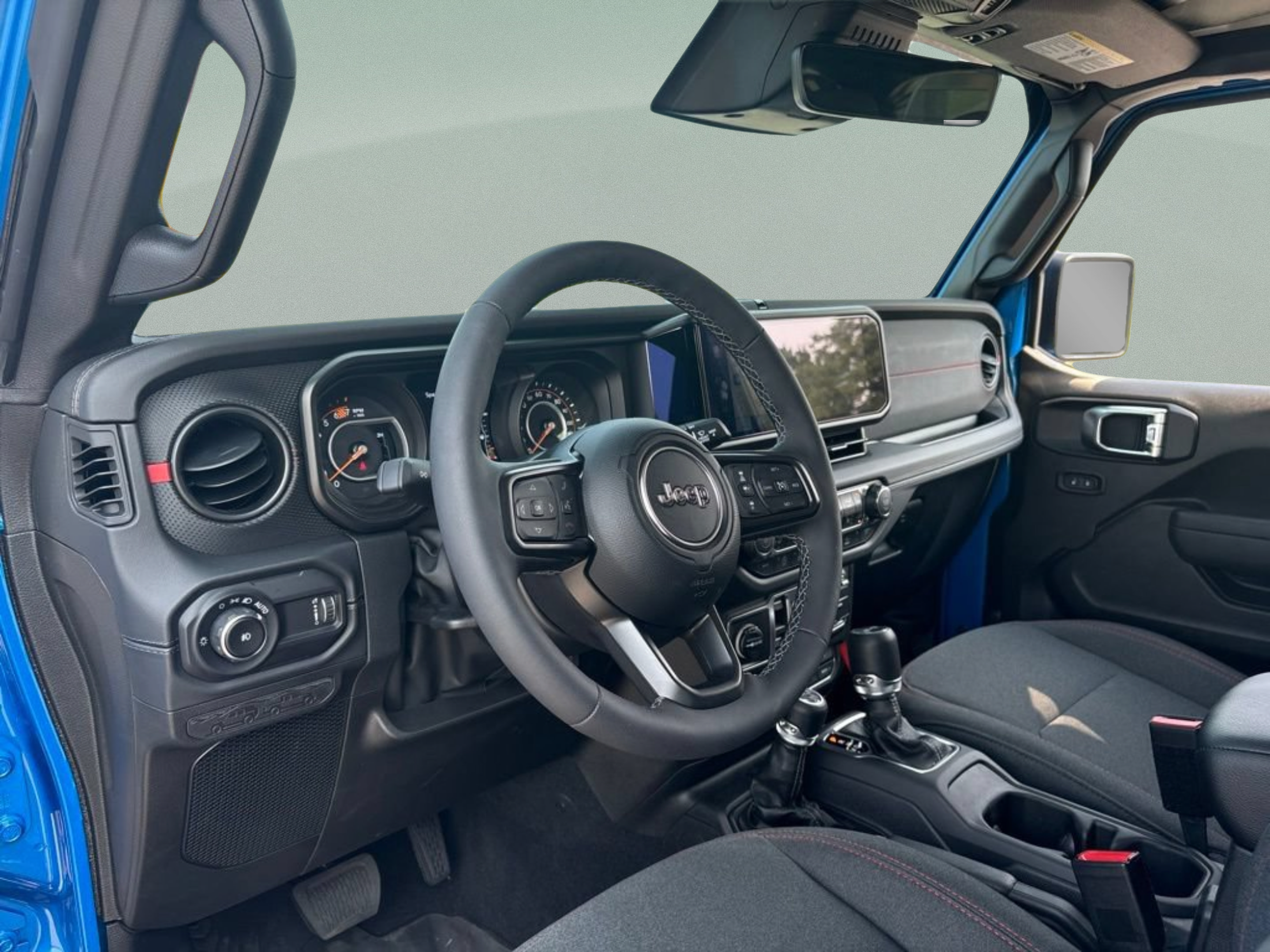 Used 2026 Jeep Wrangler Unlimited Rubicon w/ Technology Group AWD/4WD image 16