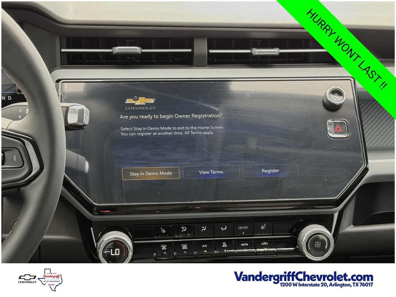 New 2027 Chevrolet Bolt LT w/ Comfort Package FWD image 15
