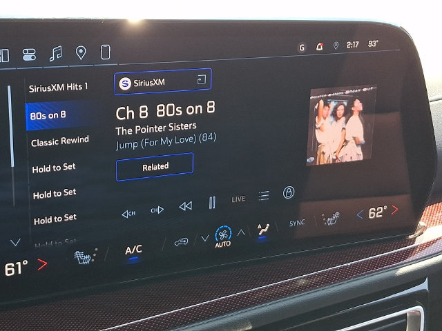 Used 2026 Chevrolet Traverse Z71 AWD/4WD image 12
