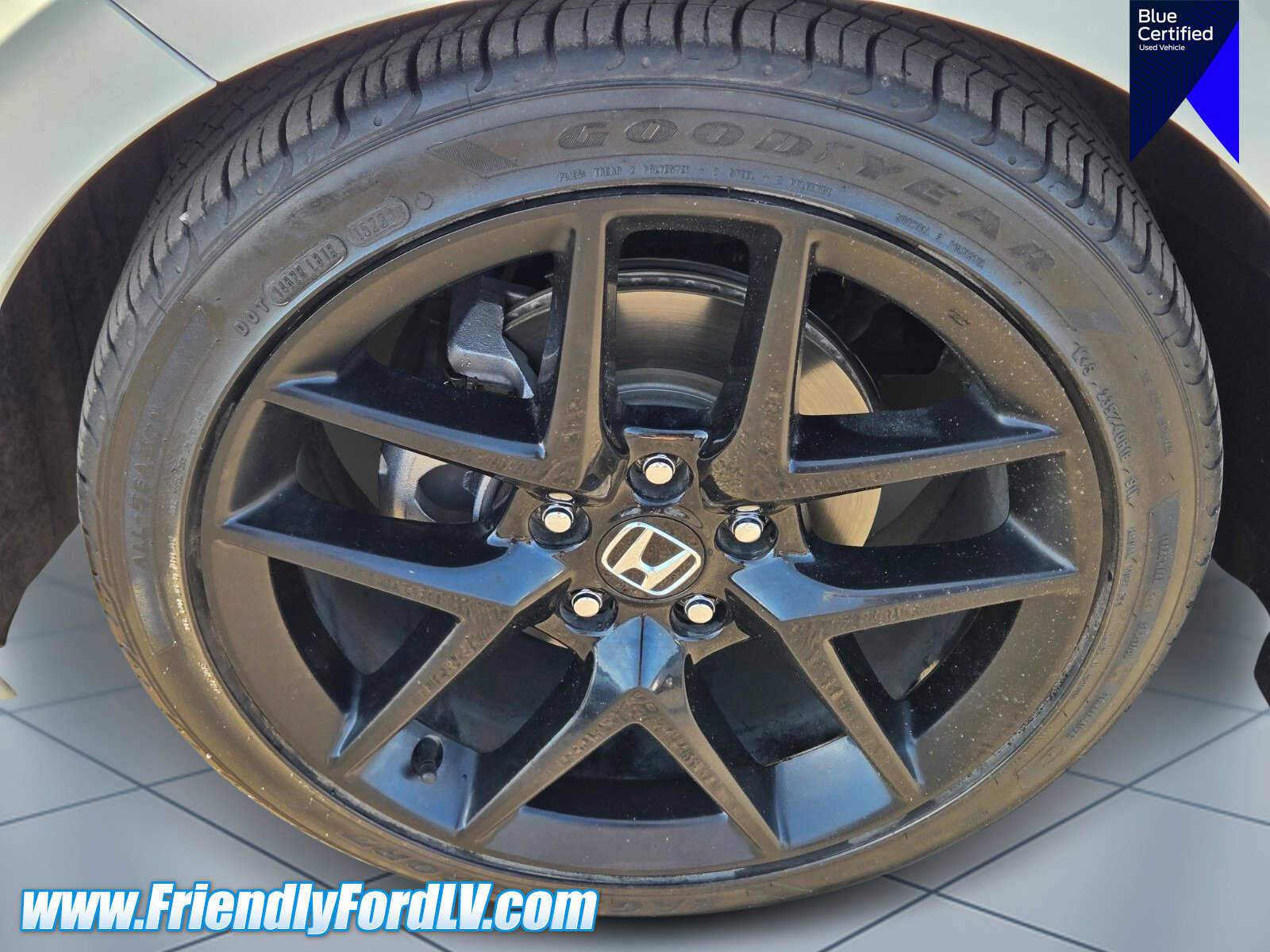 Used 2023 Honda Civic Sport image 6