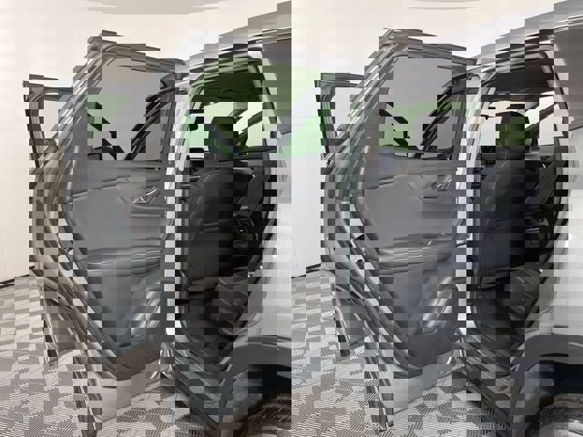 Used 2024 Chevrolet Blazer LT image 36