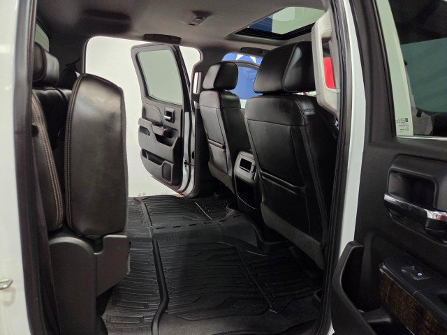 Used 2016 GMC Sierra 3500 Denali w/ Duramax Plus Package image 71