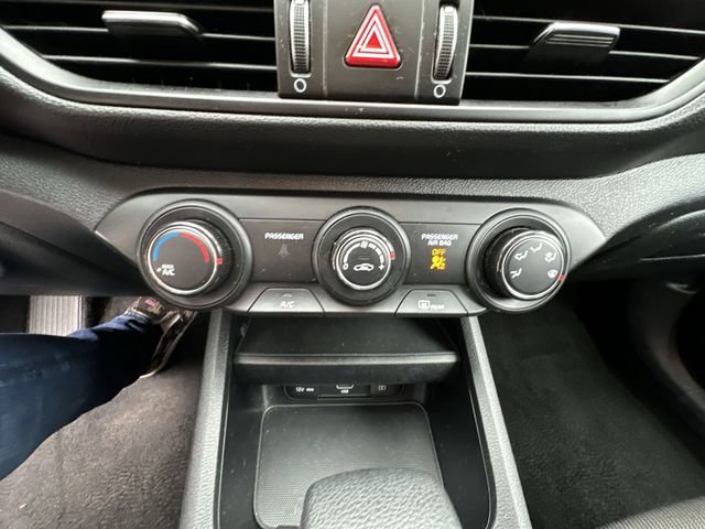 Used 2024 Kia Forte LXS image 18