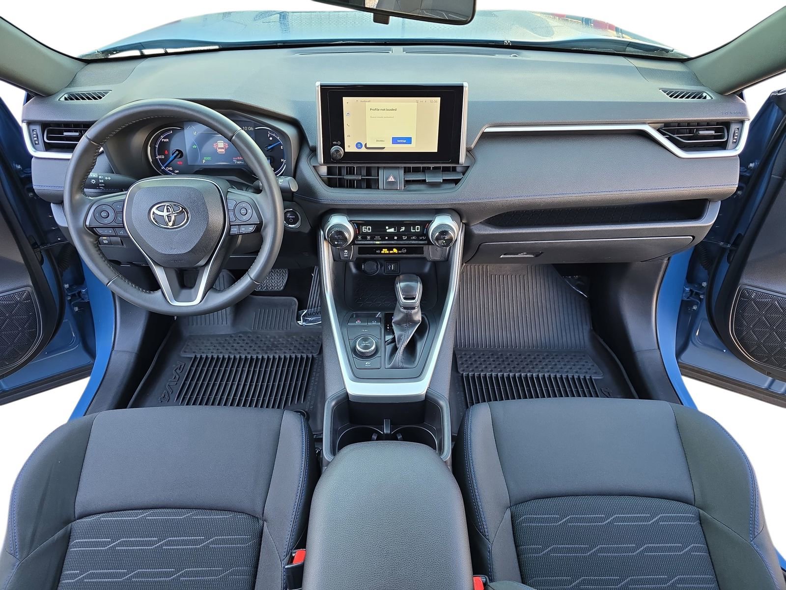 Used 2023 Toyota RAV4 SE image 16