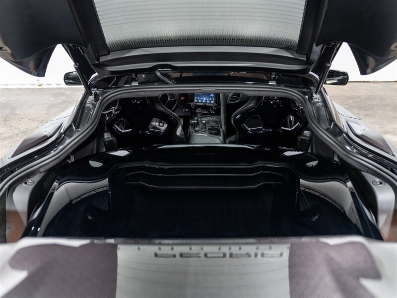 Used 2019 Chevrolet Corvette ZR1 RWD image 19