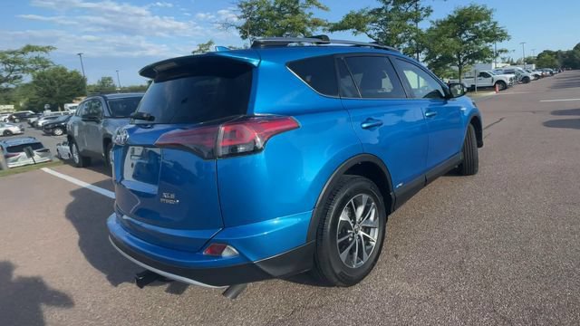 Certified 2018 Toyota RAV4 XLE AWD/4WD image 2