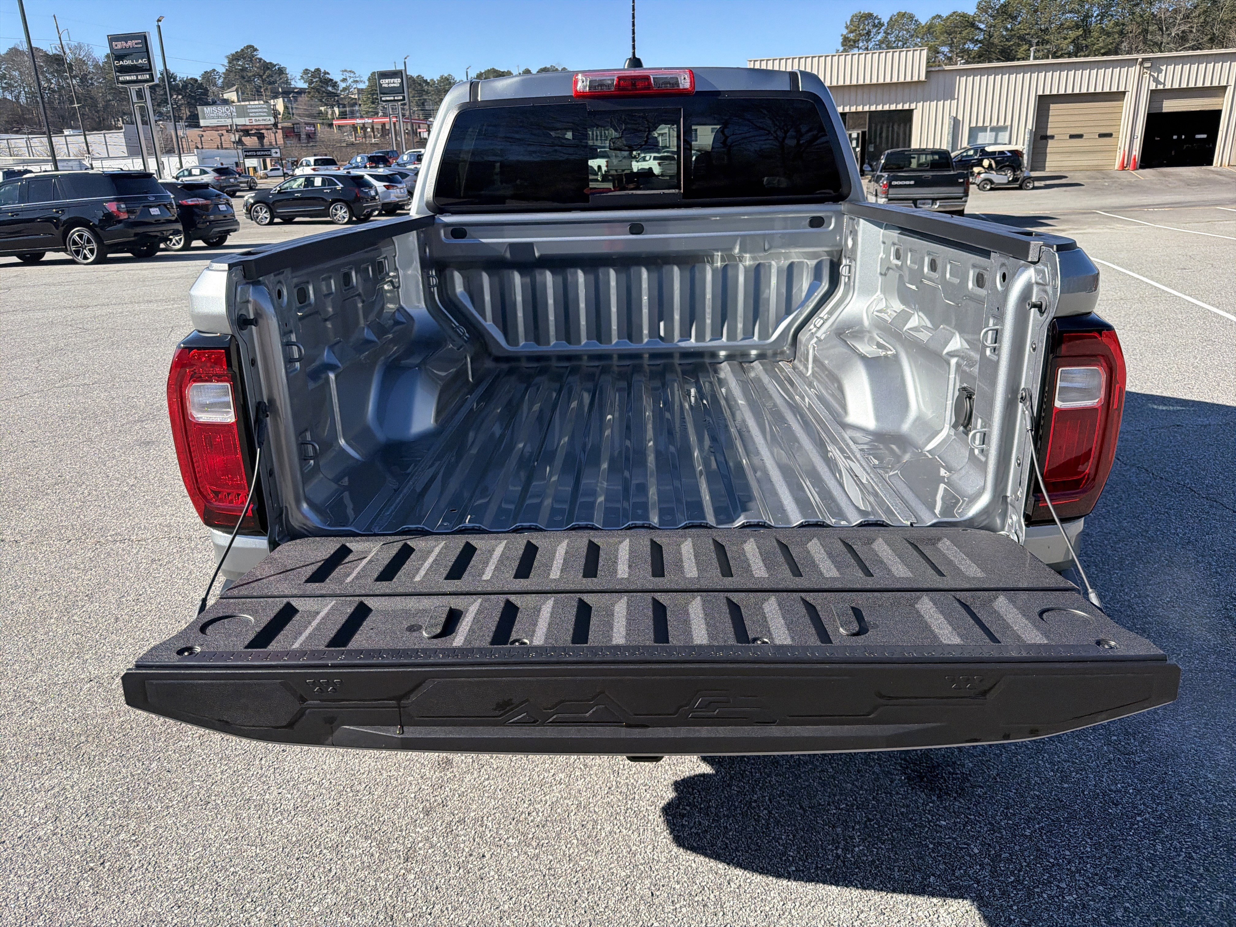 New 2026 GMC Canyon Elevation w/ Convenience Package image 28