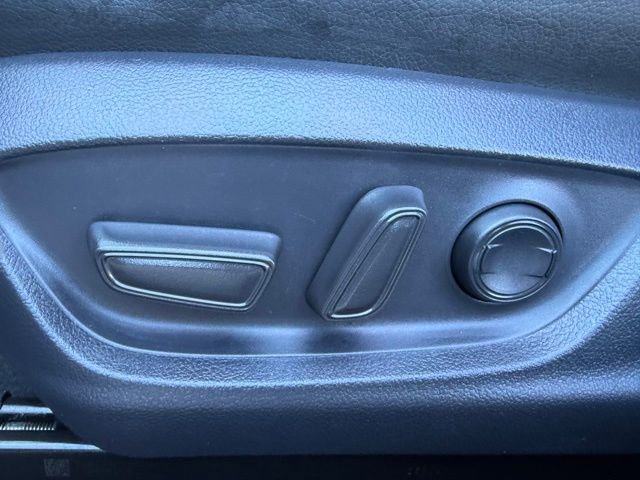 Used 2023 Toyota Camry XLE w/ Navigation Package image 21