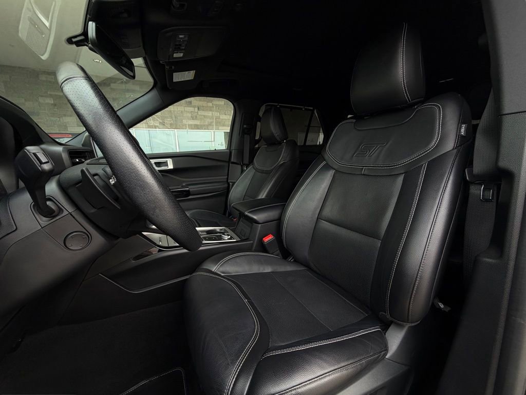 Used 2023 Ford Explorer ST w/ Equipment Group 401A AWD/4WD image 5