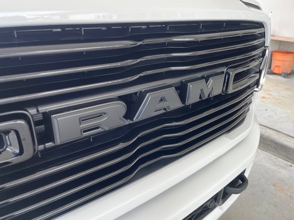 New 2024 RAM 2500 Laramie w/ Night Edition AWD/4WD image 12