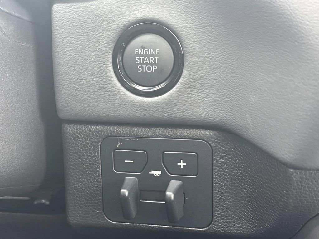 New 2026 Toyota Tundra Platinum image 25