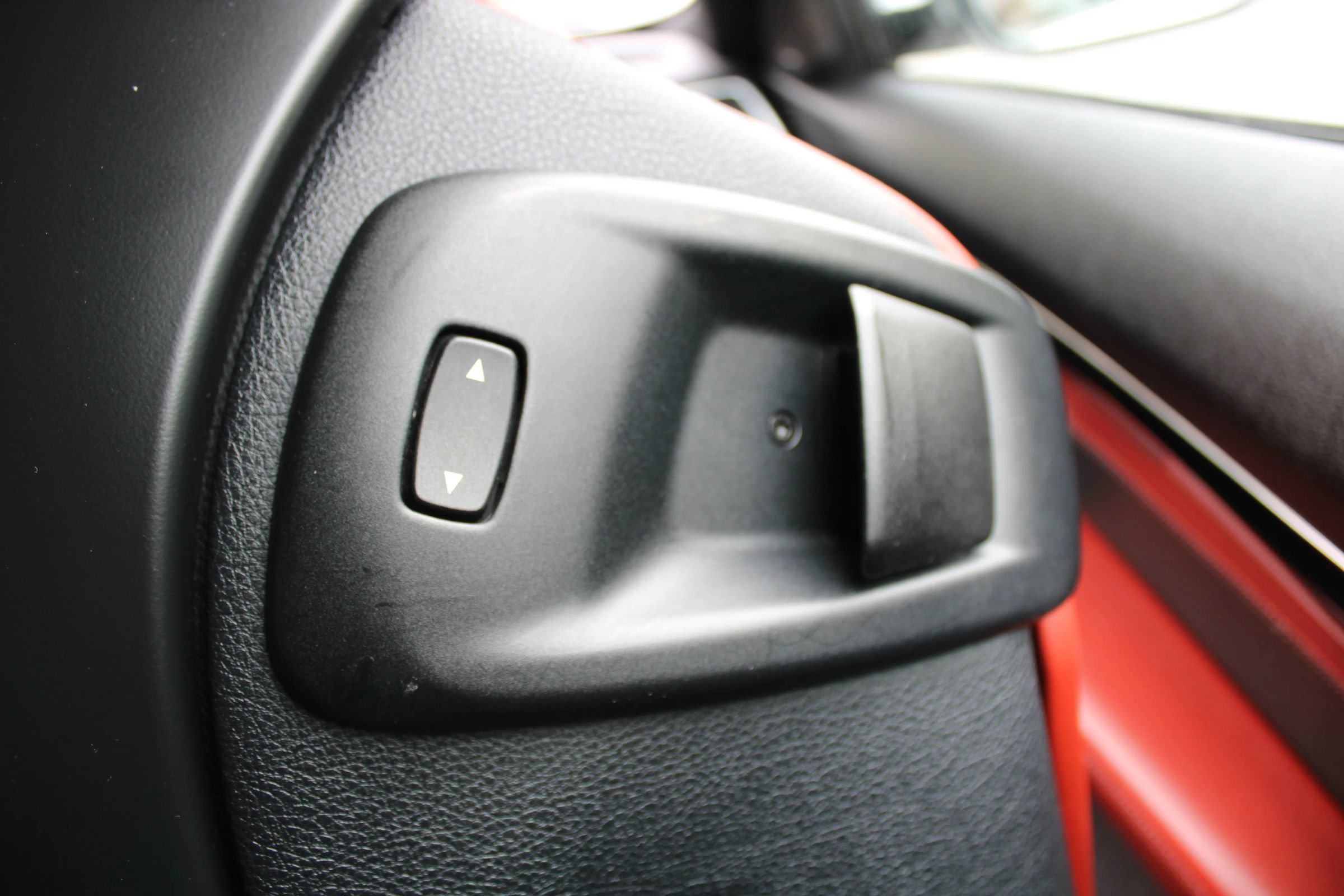 Used 2018 BMW M4 Coupe RWD image 24
