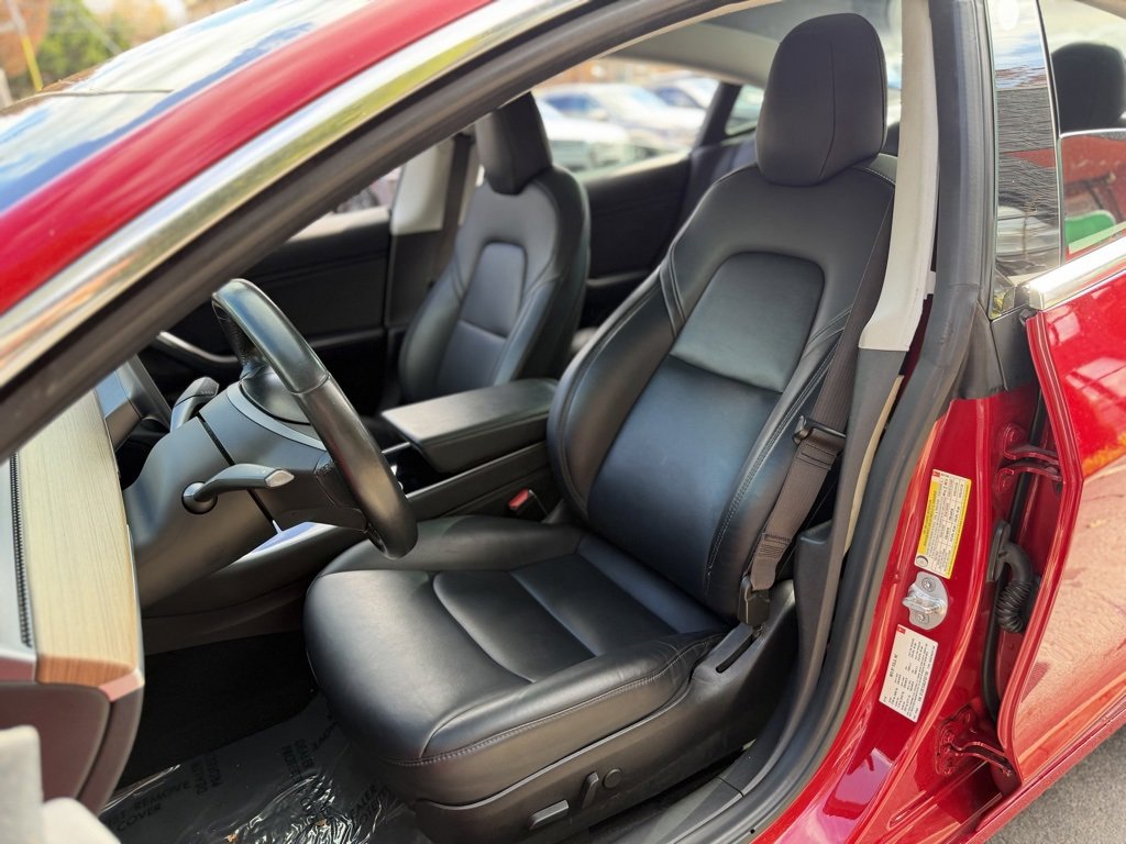 Used 2018 Tesla Model 3 Long Range image 26