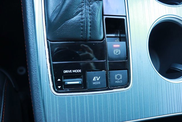 Used 2022 Toyota Sienna XSE w/ XSE Plus Package image 19