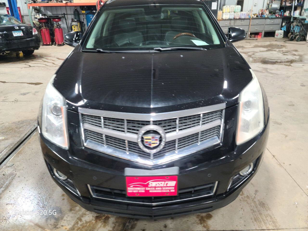 Used 2010 Cadillac SRX Premium image 3