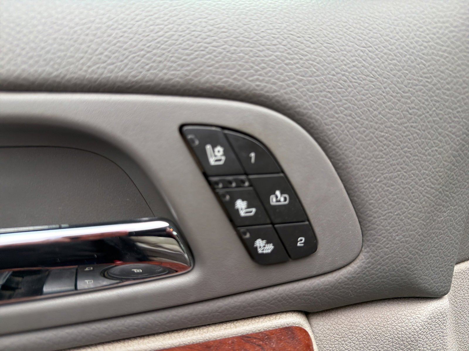 Used 2012 Chevrolet Silverado 2500 LTZ image 12