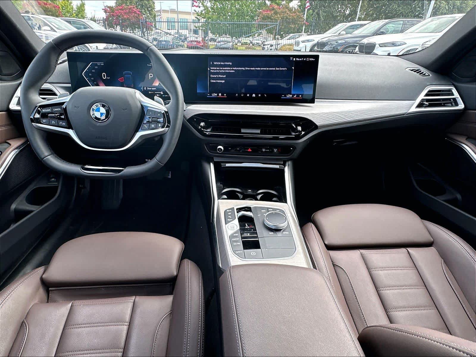 Used 2025 BMW 330i Sedan w/ Premium Package RWD image 10