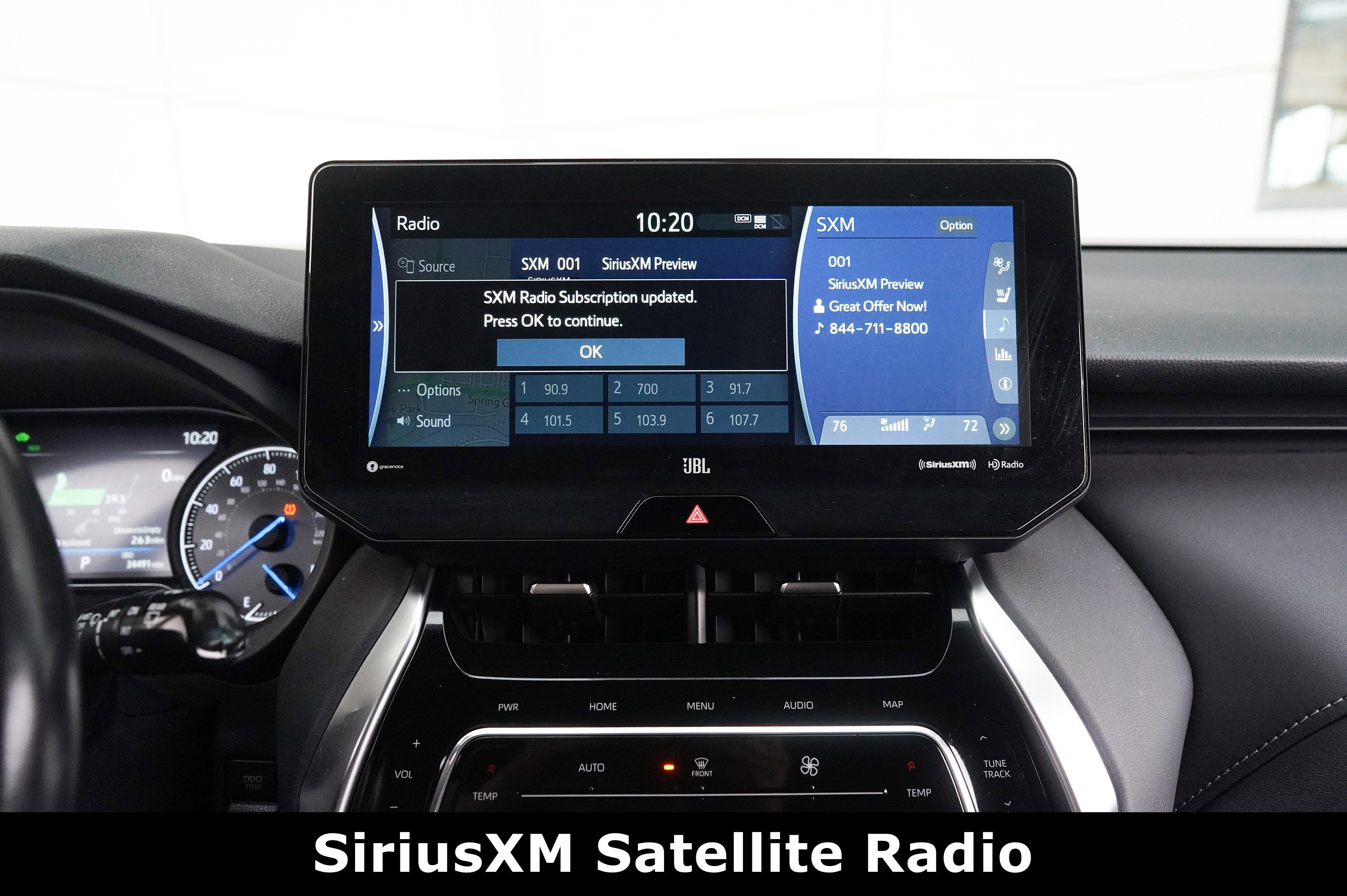 Used 2022 Toyota Venza Limited image 29