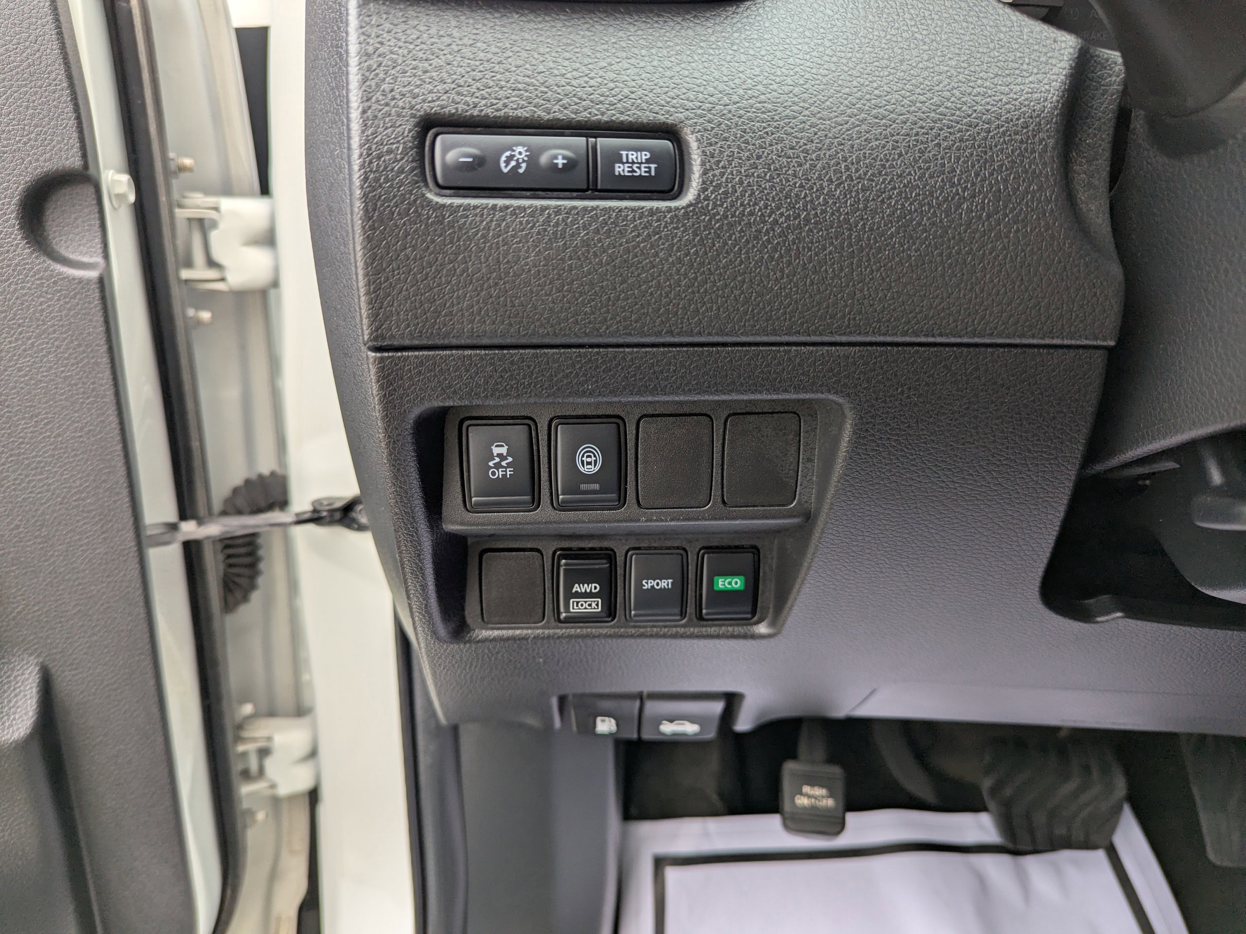 Used 2021 Nissan Rogue Sport S AWD/4WD image 14