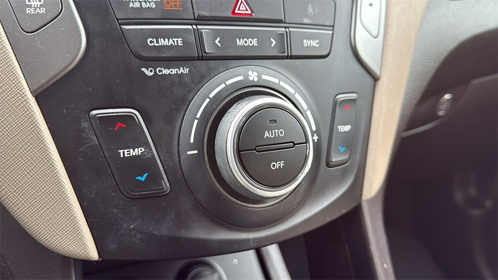 Used 2017 Hyundai Santa Fe Sport w/ 2.4L Tech Package 04 image 25