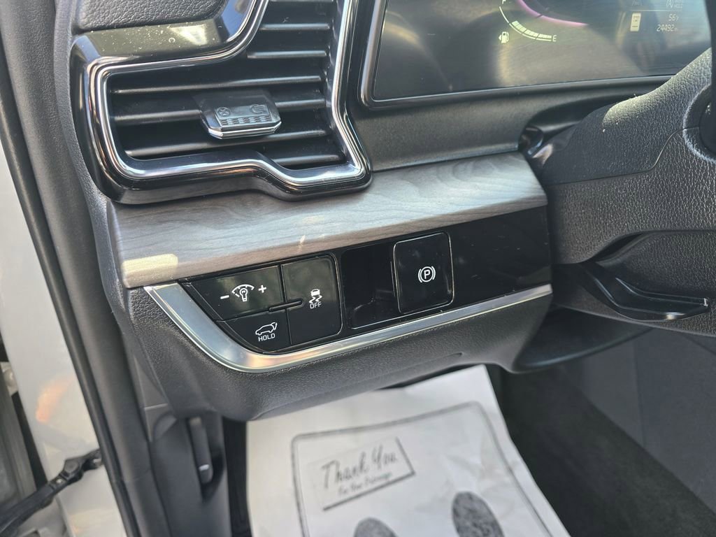Used 2023 Kia Sportage X-Line w/ X-Line Premium Package AWD/4WD image 18