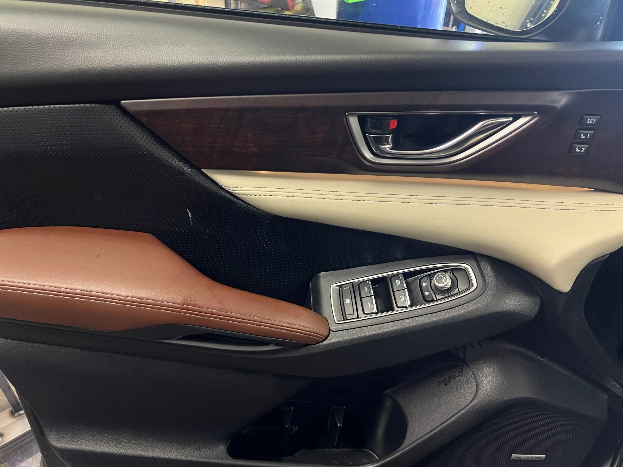 Used 2019 Subaru Ascent Touring w/ Popular Package #2 image 9