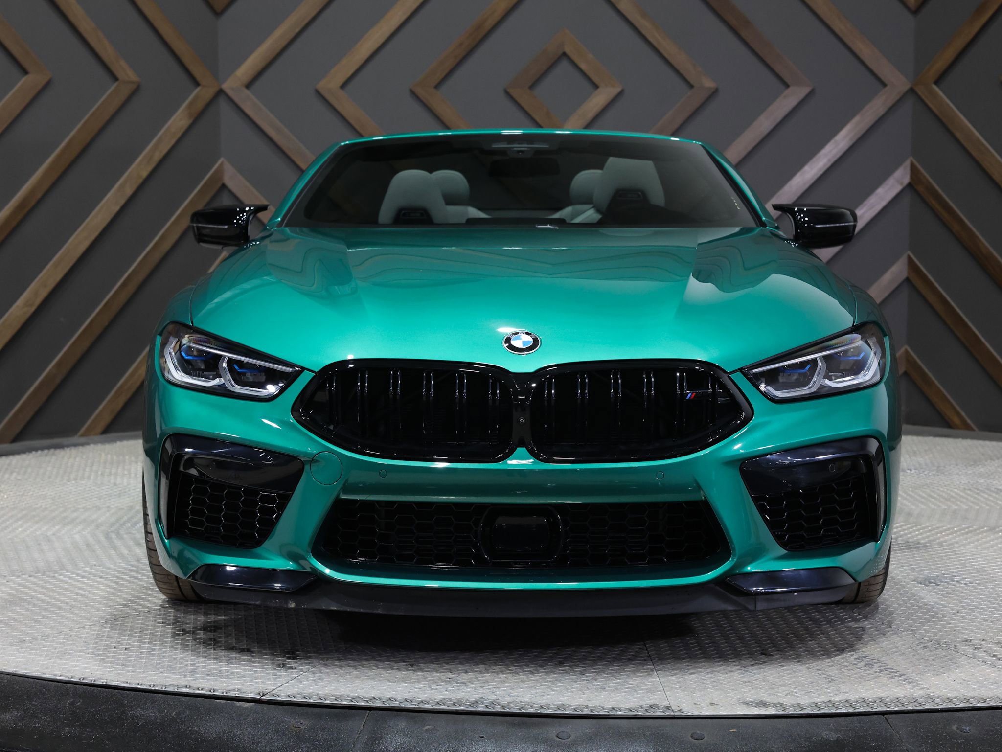 Used 2025 BMW M8 Competition image 5