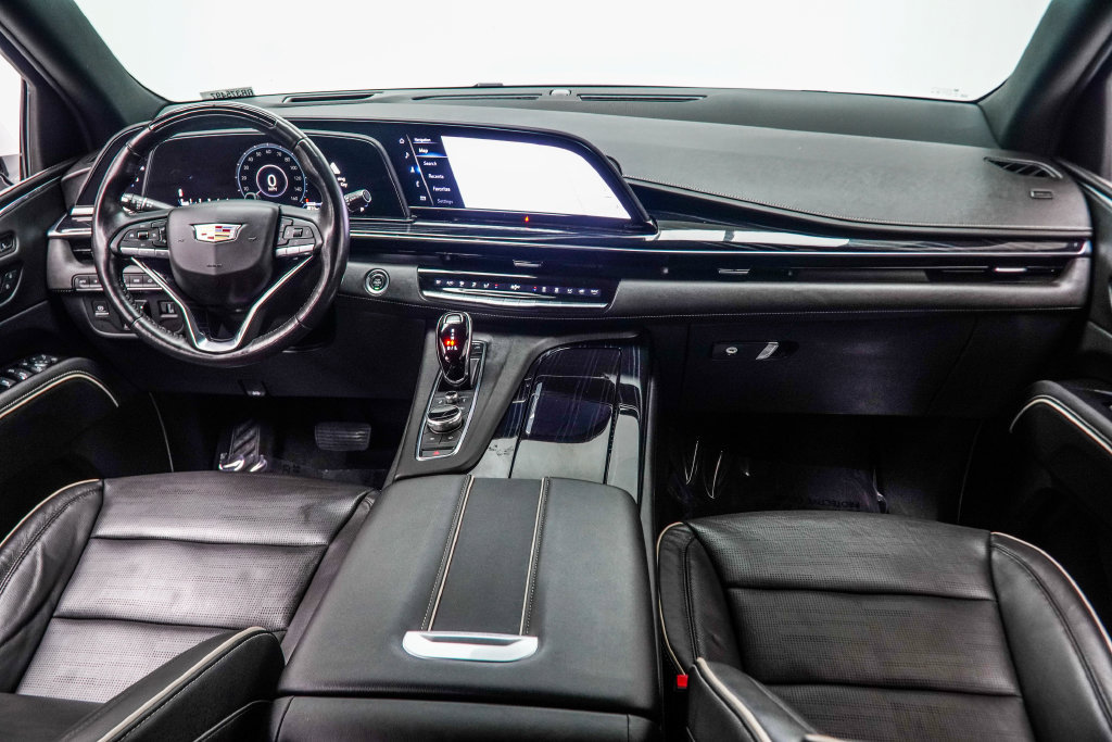 Used 2024 Cadillac Escalade ESV Sport w/ Touring Package AWD/4WD image 7