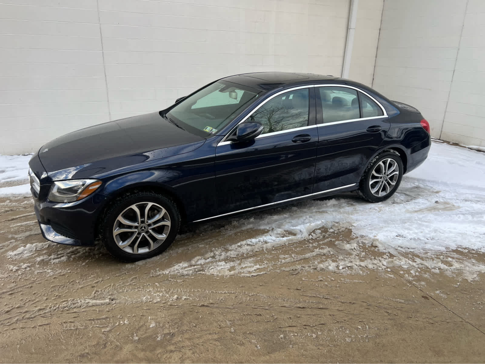 Used 2018 Mercedes-Benz C 300 4MATIC Sedan image 2