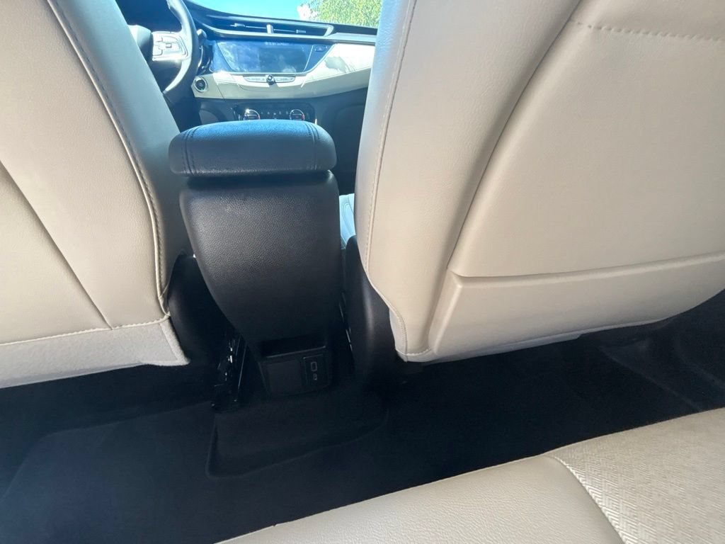 Used 2021 Buick Encore GX Select w/ Sport Touring Package FWD image 17