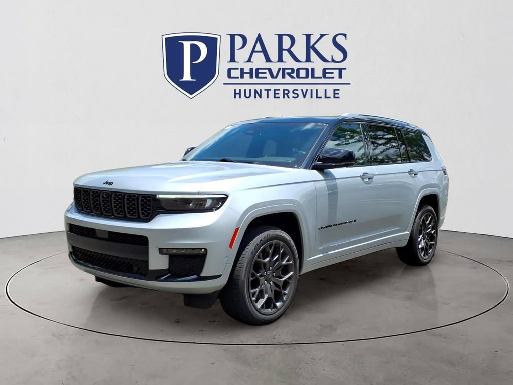 Used 2023 Jeep Grand Cherokee L Summit AWD/4WD image 29