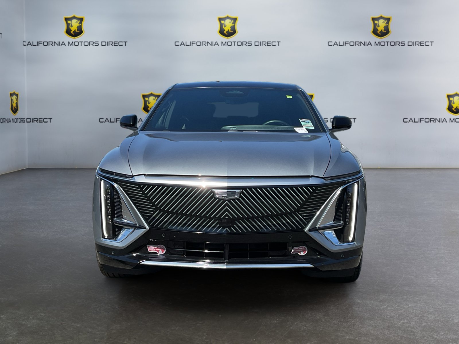 Used 2024 Cadillac Lyriq Tech RWD image 2