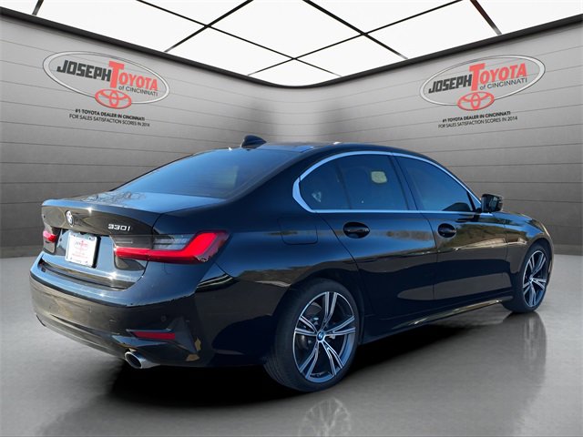 Used 2019 BMW 330i xDrive Sedan w/ Premium Package image 13