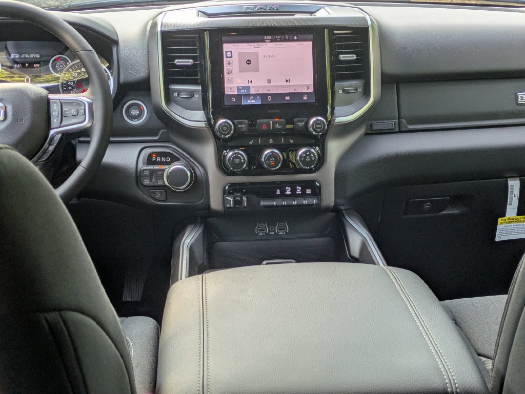 New 2026 RAM 1500 Big Horn AWD/4WD image 24